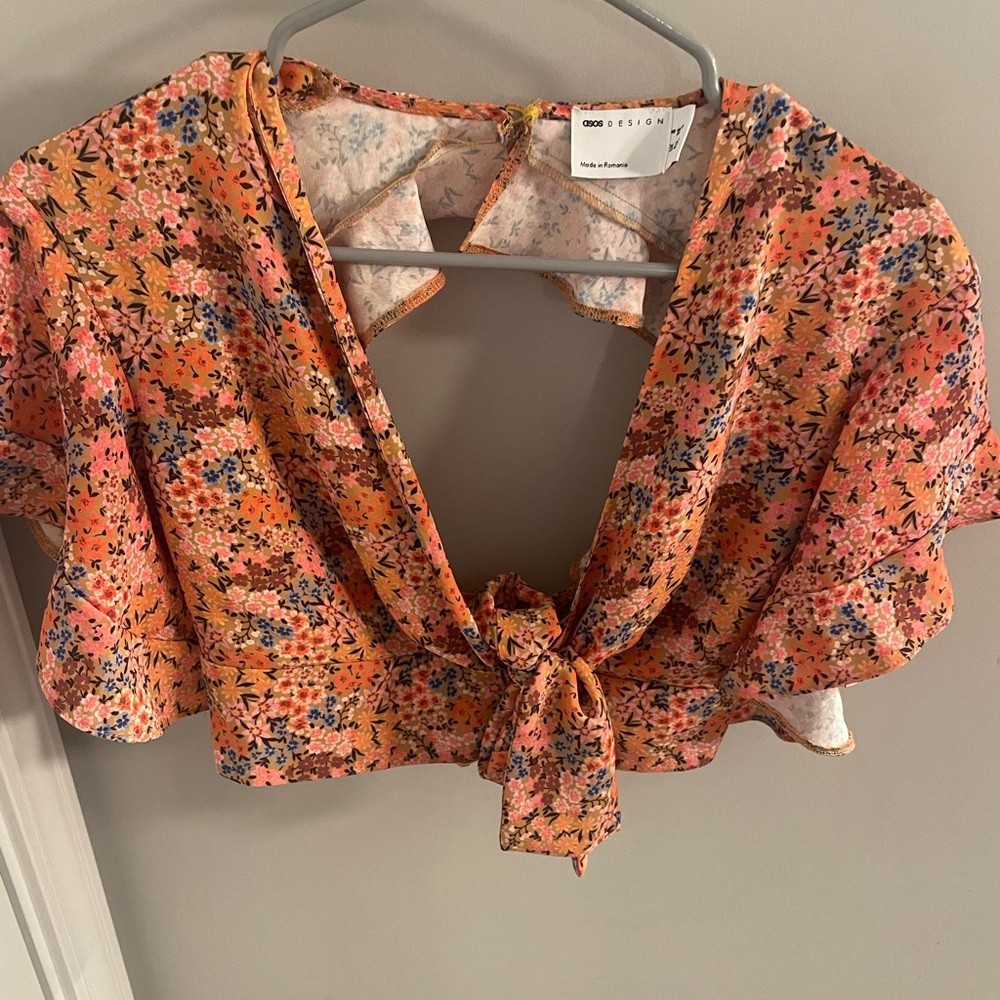 Floral crop top
